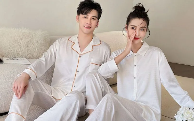 6 kiểu cặp đôi sành điệu với đồ ngủ đôi thu đông Đồ ngủ đôi thu đông thư giãn